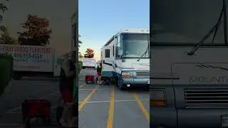 Canadian single income family living nomadically in Toronto Ontario