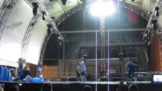 Circus dayz festival-acrobatic dance