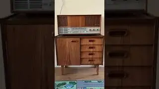 Grundig radio 4070M met  buizen versterker
