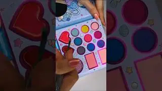 Makeup 💄 Crushing ASMR |  #Shorts #asmr#makeupasmr #makeupcrushing
