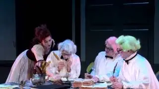 Den Stundesl&oslash;se Folketeatret Trailer (N&oslash;rregade)