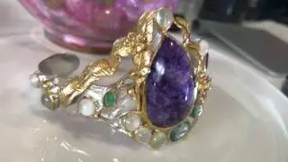 MAJESTIC CHAROITE BRACELET