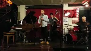 Vincent Strazzieri joue Parker