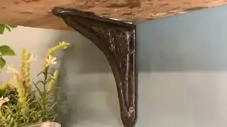 Cast Iron Tudor Rose Shelf Bracket 15 x 15cm