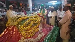 Hazrath Syed Meer Alam Nawaz shah khadri ( r.a ) ke urdu 9 tariq ko  chatti sharif ke fateha khwani