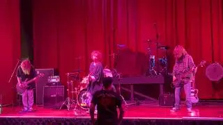 pluck live