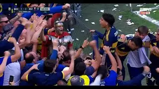 #boca  2 - 0 #river  &iexcl;GOL DEL CHANGUITO #zeballos!  Y La aparici&oacute;n de un un romano en la #bombonera