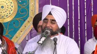 Bhai Davinder Singh Sodhi - Jo Har Ka Pyara - Har Seyo Jaye Milna Sadh Sang Rehna