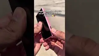 These mini phones are perfect as a second phone for when you get grounded 🤣🤭