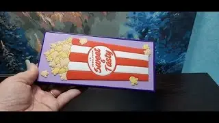Палетка теней от Makeup Revolution Popcorn. Свотчи. Макияж.