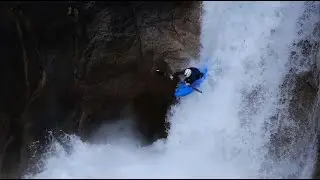Portugal Kayaking in the Exo Rexy