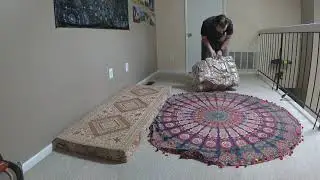 Unpacking Arabic style seating sofa made by EurusDesign sold on ETSY