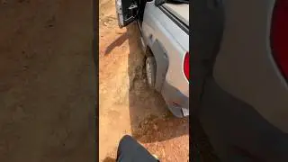 Strada Adventure locker. Sistema de bloqueio de diferencial na pr&aacute;tica.