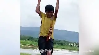 Rescate con dron de China 