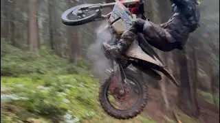WYLECIAŁ z podjazdu jak POCISK! Ft. Enduro KeX Crew