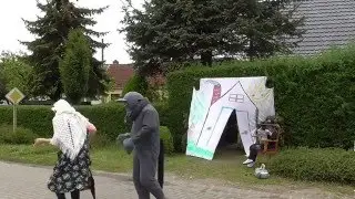 Rotkäppchen und der Wolf mal anders