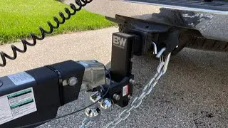 Review of the B&W Tow and Stow drop hitch.
