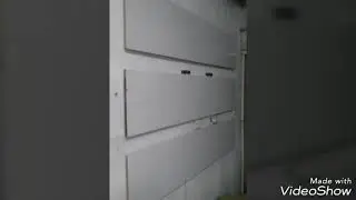 Painel para Tv com pe&ccedil;as de guarda roupa velho.