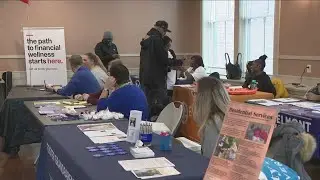 Volunteers provide free tax prep service
