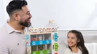 Melissa & Doug Wooden Vending Machine 🛍️🍎 | Play Food & Money Set for Preschool Kids 3+