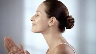 The Art of Cleansing - Babor HY-ÖL Cleanser