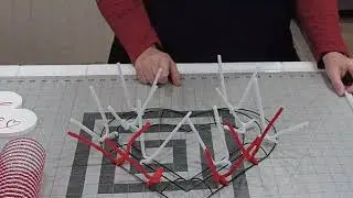 How to Make a Valentine's Day Love Heart Wreath Tutorial Part 1