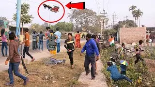 चमत्कार  ! आसमान में दिखे असली Santa Claus (सांता क्लोज़ ) Real Santa Caught On Camera Christmas 2023