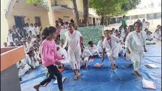 Dance performance by sixth students Mathematics day