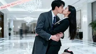 CEO chưa từng chạm vào phụ nữ, bất ngờ bị nữ phục vụ hôn—không giận mà cưới cô