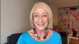 Makeup for Older Women - 8 Fabulous Face Palettes