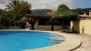 Behind the scenes of a Mallorca Photoshoot
