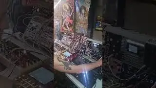 HYPER #improvisation #experimentalmusic #industrial #glitch #dnb #noise #synth #meditation #idm #zen