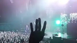 Judas Priest - Rob Halford singing YEEEEAAAAH with the crowd (30 March 2024, Krak&oacute;w, PL)