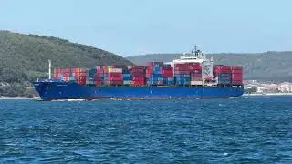 Containerschiff TURKON EGYPT in der Meerenge der Dardanellen (T&uuml;rkei)