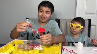 Edu Science  Advanced Chemistry kit. With REAL CHEMICALS INSIDE!