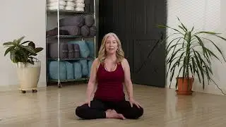 Relocating Center. Pelvic Floor and Spine Meditation.