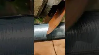 how welders work with thin pipes #welding #welder #metalwork #fabrication #cutting pipe