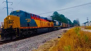 CSX R648-26 heading into Columbia with CSX 1973 leading with a friendly engineer on board 