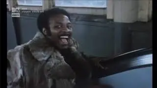 The O'Jays - Love Train (1972)
