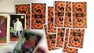 Using Other Tarot Decks - The Halloween Tarot
