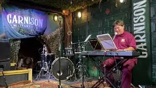 Живосил Лютий 