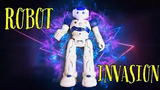 This ROBOT from the FUTURE IS SO COOL! RC Robot by Sgile