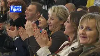 BOJE JUTRA Oktoih dan skole