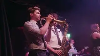 A Hot Minute - Valerie | Live Performance | Function/Wedding Band Newcastle