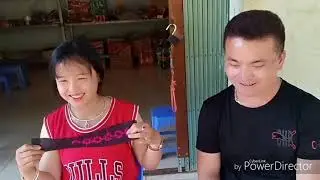 Hmoob sapa tuaj saib nkauj Ntxawm hawj nyob rau sơn la