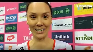 Angelika Gajer i Roberta Ratzke po meczu z Jokerem Świecie