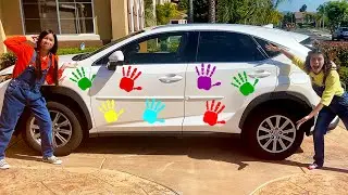 Wendy and Eric Pretend Play Color Paint Hands Art on Car