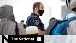 Fake COVID-19 credentials used by hundreds trying to enter Canada