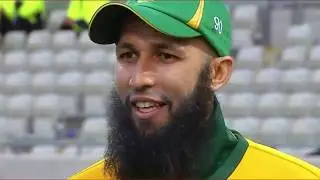 Hashim Amla ...................................A true Muslim story