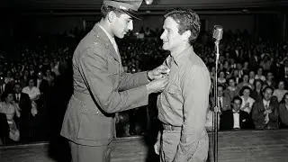 Robin Williams Got Saint Christopher Medal From Soldier &mdash; Package 7 Years Later Left Him SOBBING